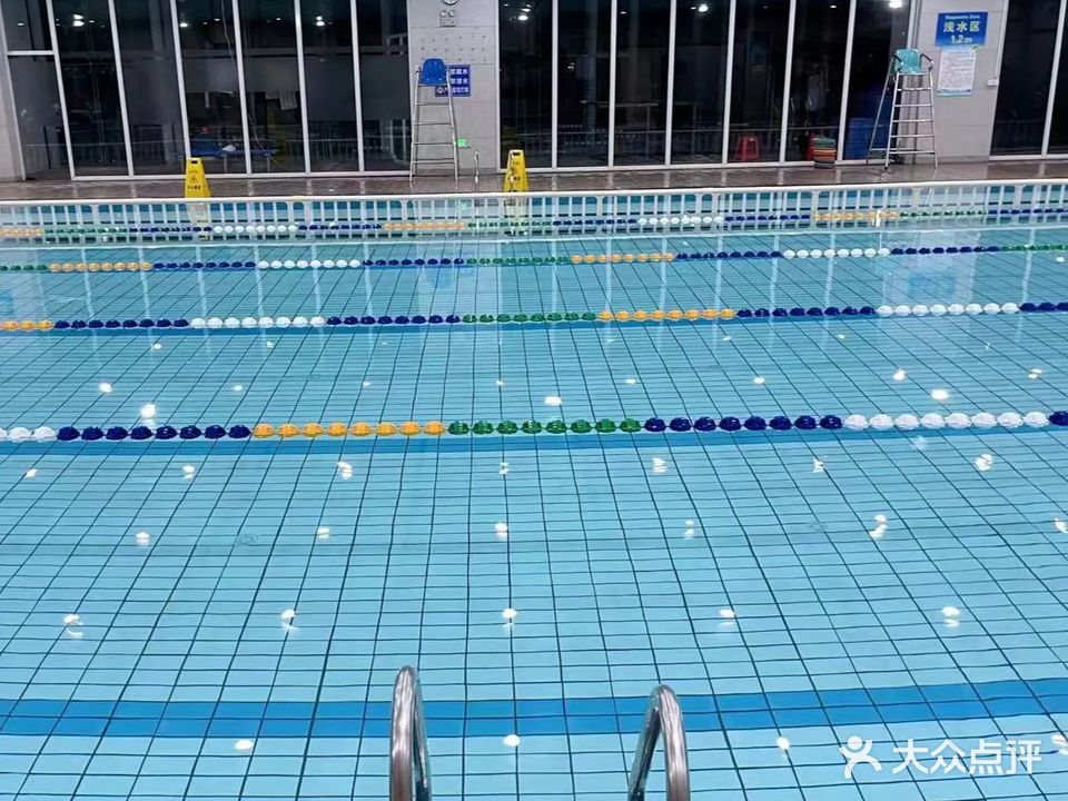 游泳馆(广电中心大楼店)