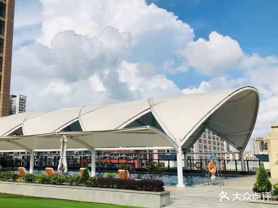 万怡酒店恒温泳池