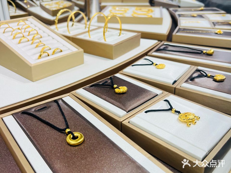 金匠心珠宝(万优汇店)