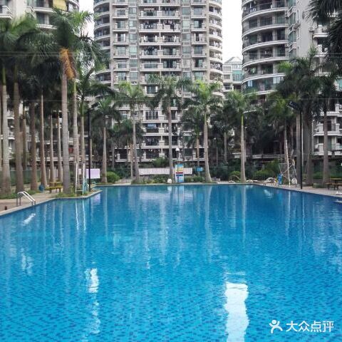 大名城游泳池