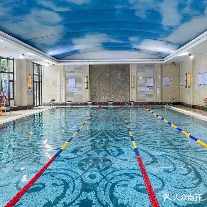 欧游得意龙游泳健身会所(恒大御景湾店)