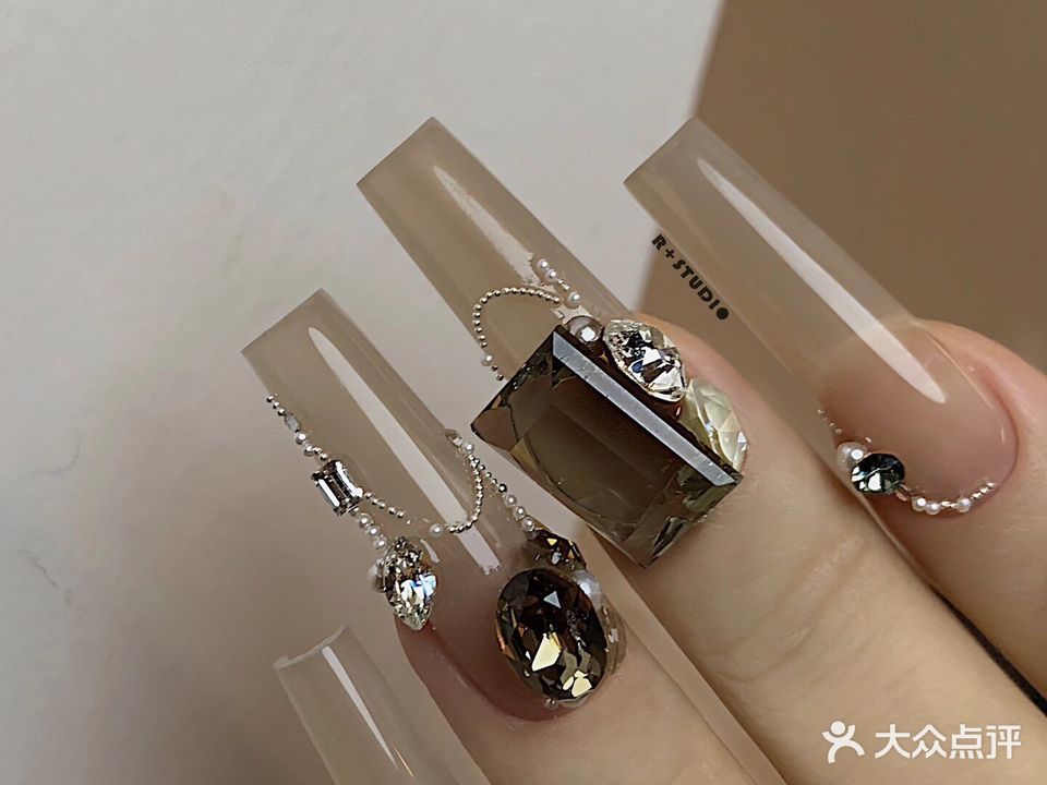 初见美甲皮肤管理(新芝路店)