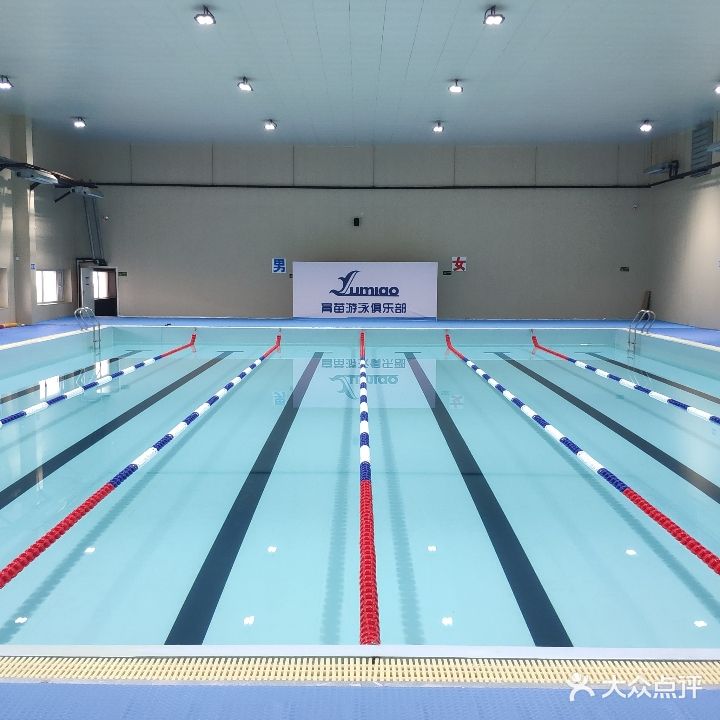 育苗游泳馆(会展店)