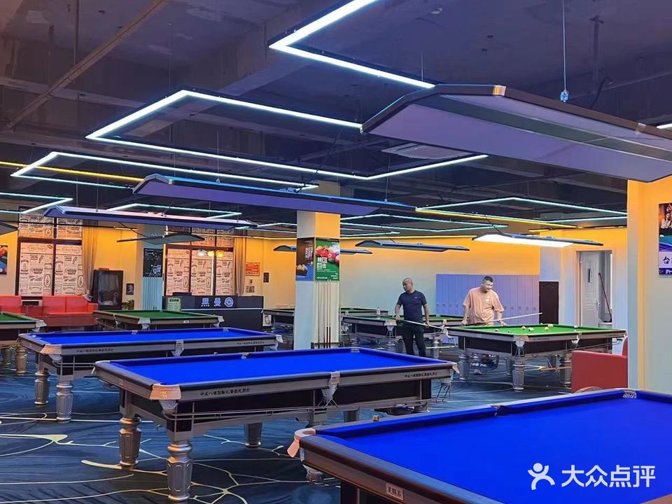 黑曼8台球俱乐部(学苑路店)