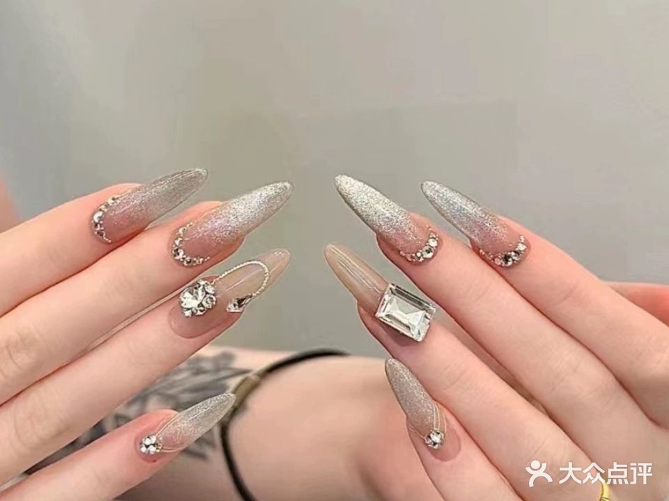 艾薇格工作室(港华商业广场店)