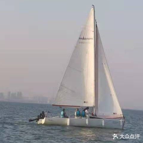 海天帆船出海看金门