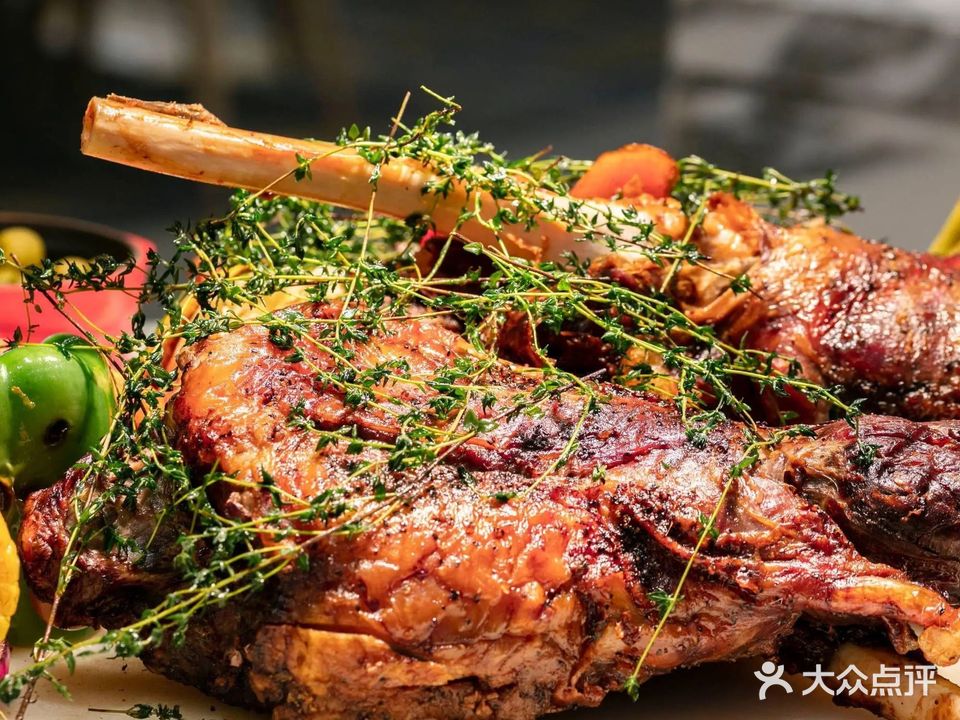 亚特兰蒂斯·七彩晶自助餐厅·海鲜·牛排·小火锅