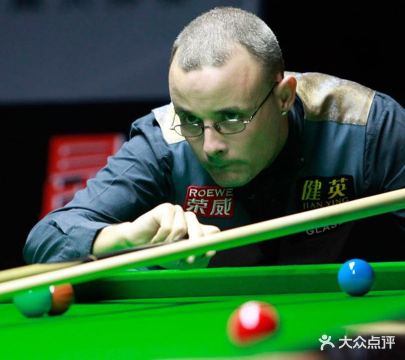 健英超越台球棋牌俱乐部