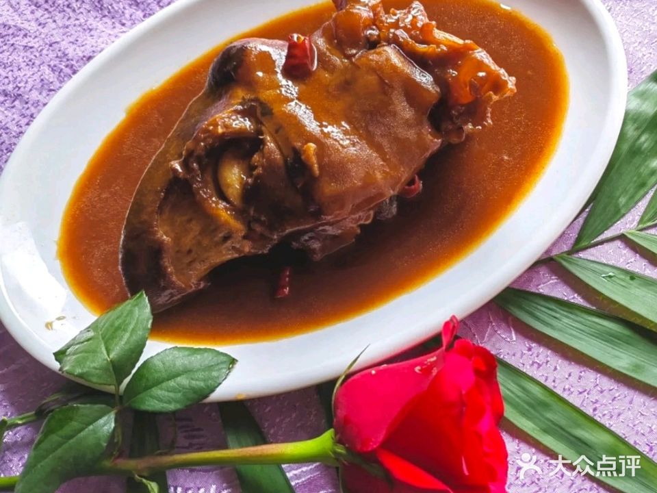 牛庄荟味火锅城(凤巢湾店)