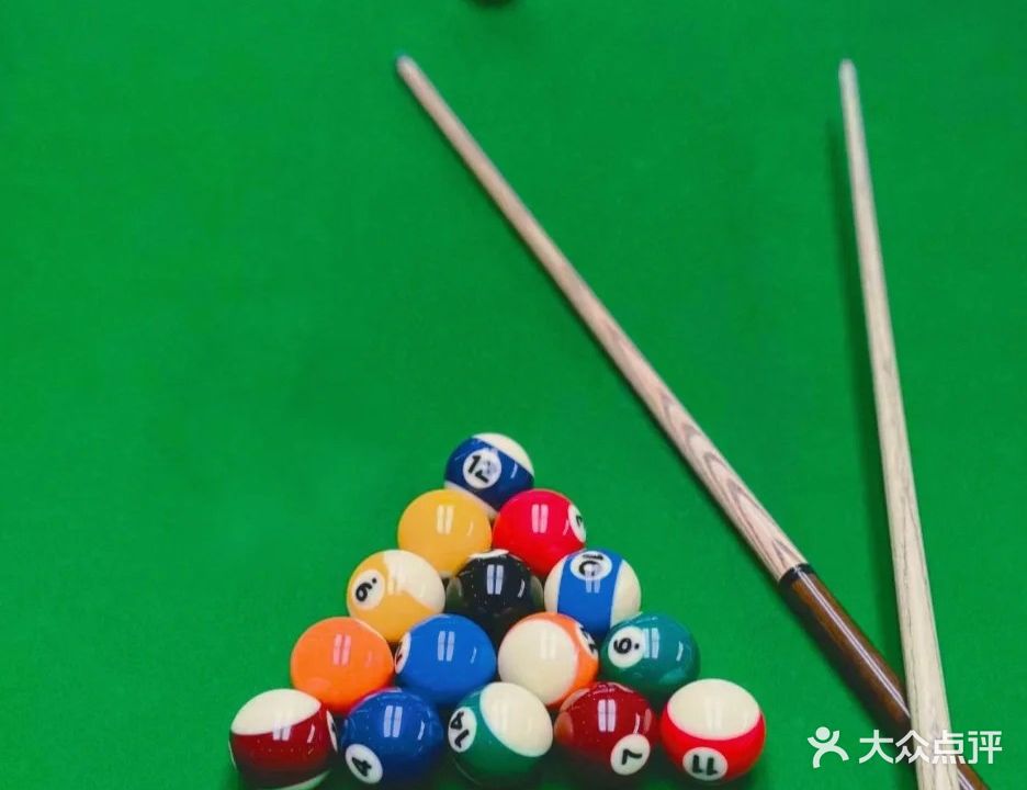 热火台球棋牌室
