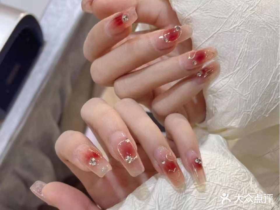 甲天下(时尚广场人民路店)