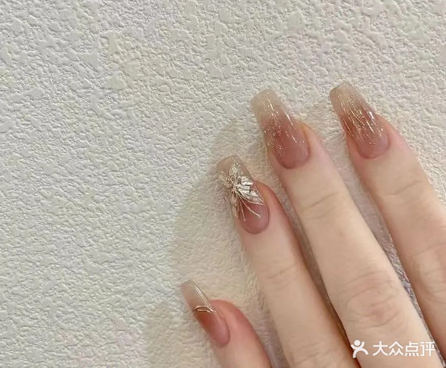 艾米·美甲美睫·化妆
