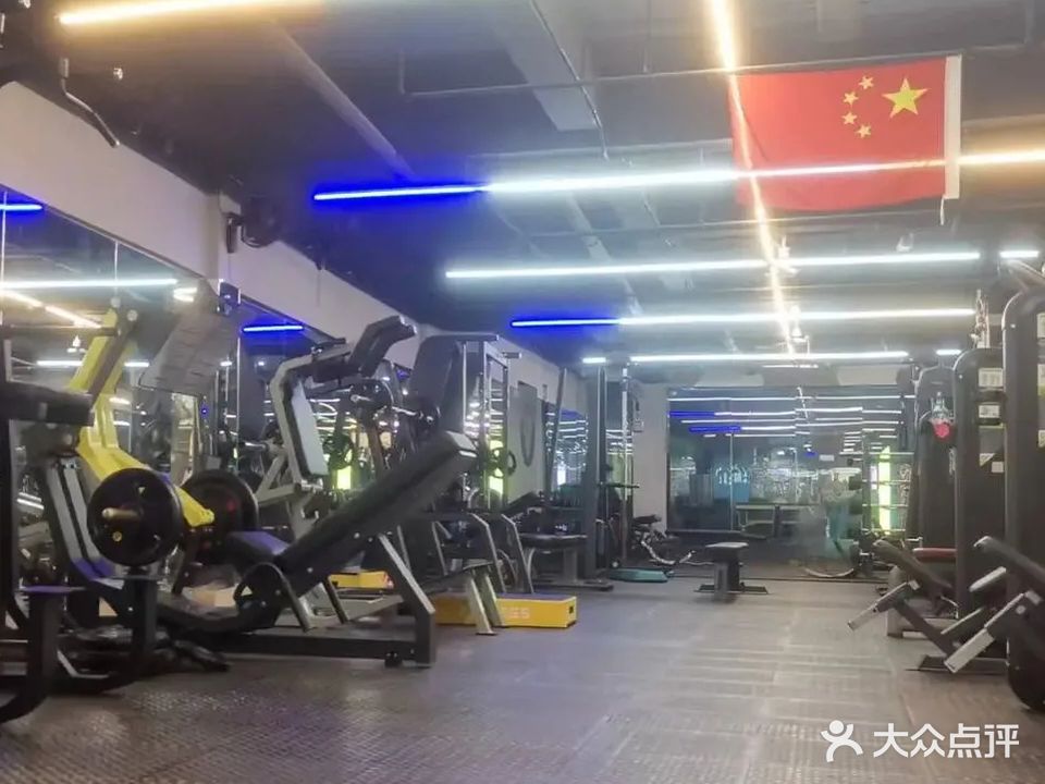 小玉健身俱乐部(广生店)