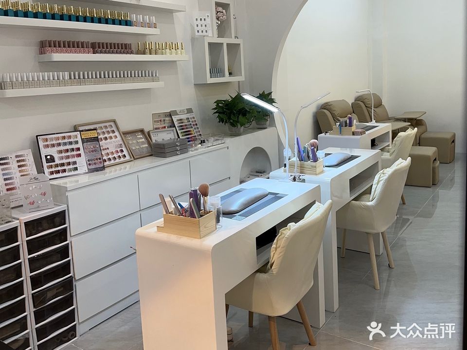 英子美容馆·美甲美睫(国贸店)