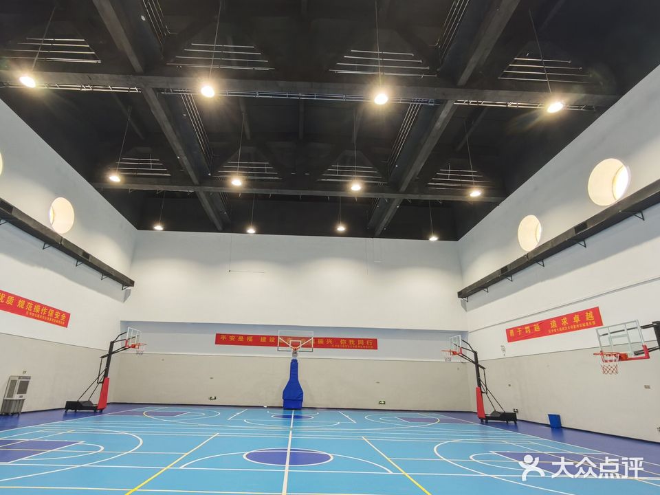 正毅体育俱乐部