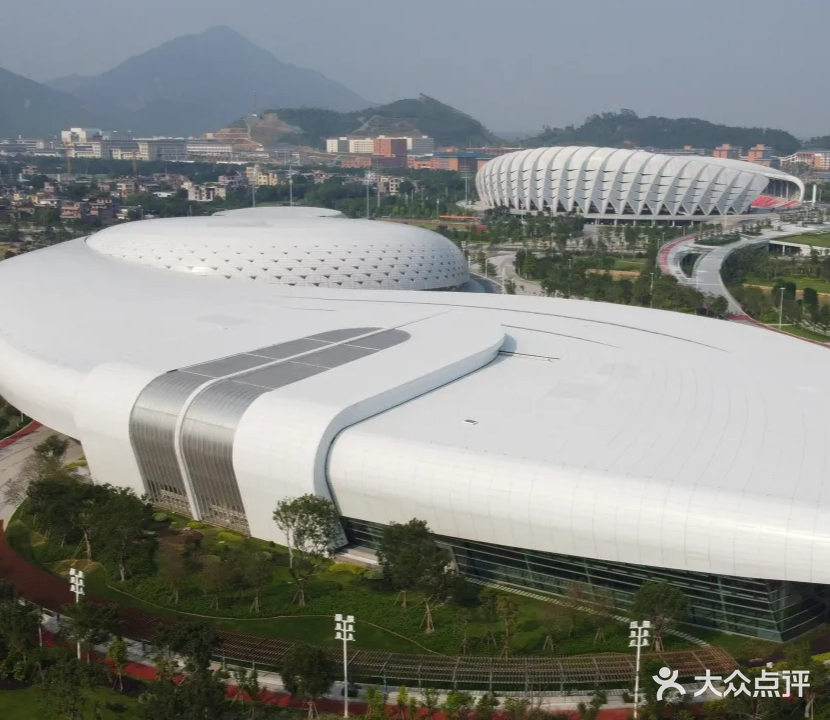 清远体育中心游泳馆