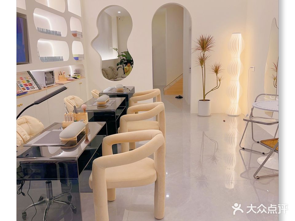 壹+美学美甲·美睫·皮肤管理(盛和园店)