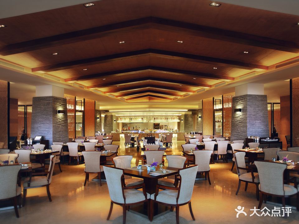 沙洲西餐厅·中西式自助早餐·牛排·海居铂尔曼度假酒店