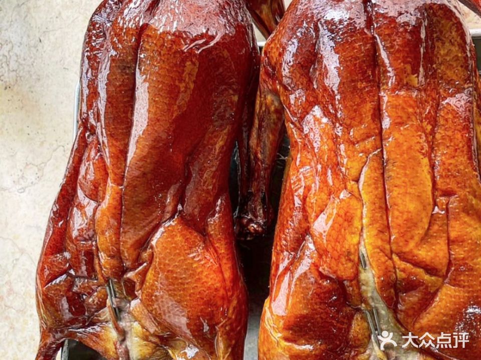 雄记烧鹅(圣堂店)