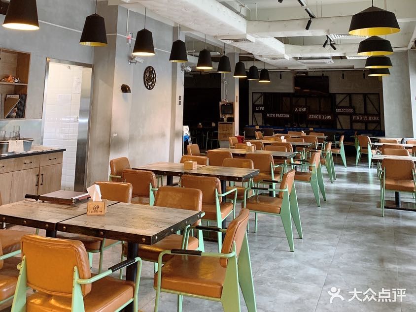 亚壹西餐厅(锦福大厦店)