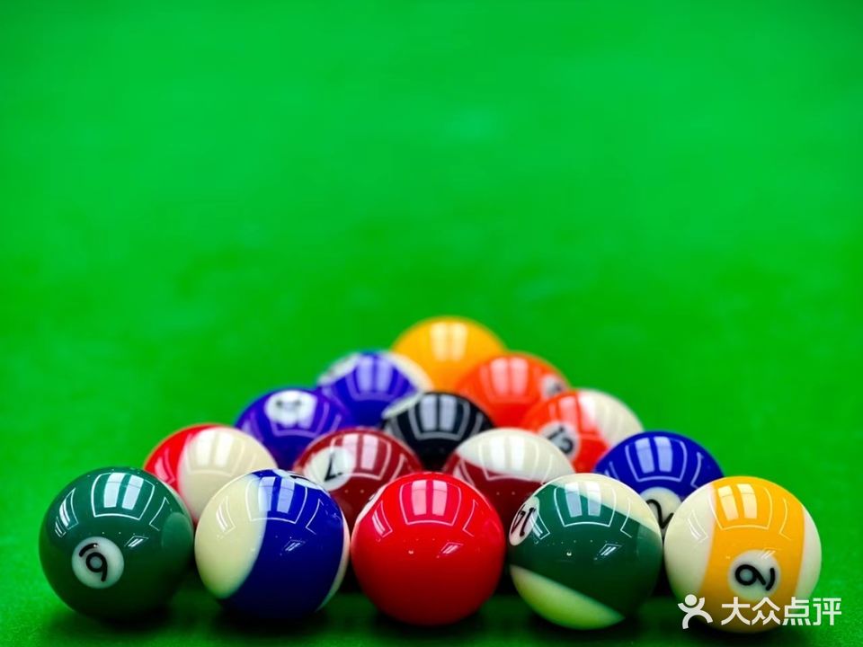 龙胜台球俱乐部