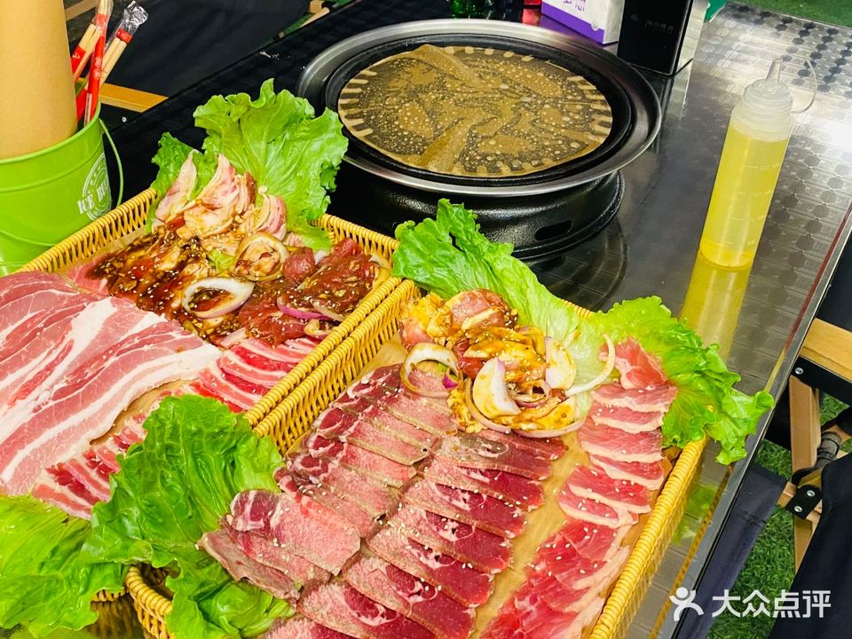 五点·鲜切炭火烤肉