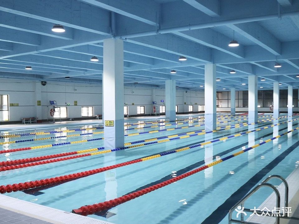 俞安游泳馆