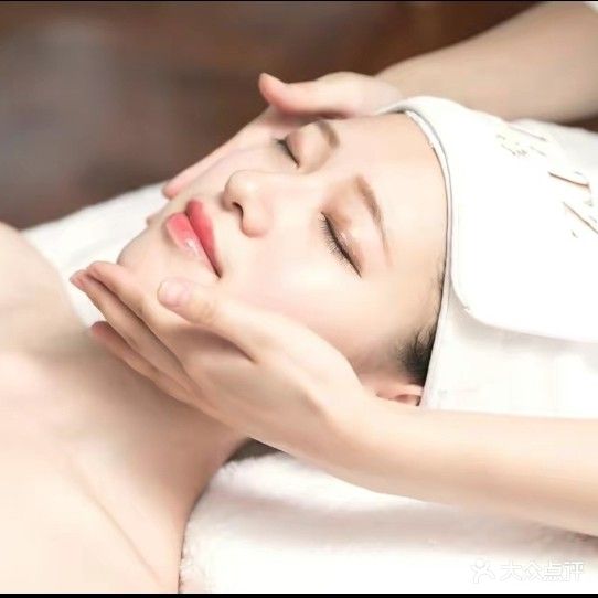 名媛静美容美甲(悦湖城店)