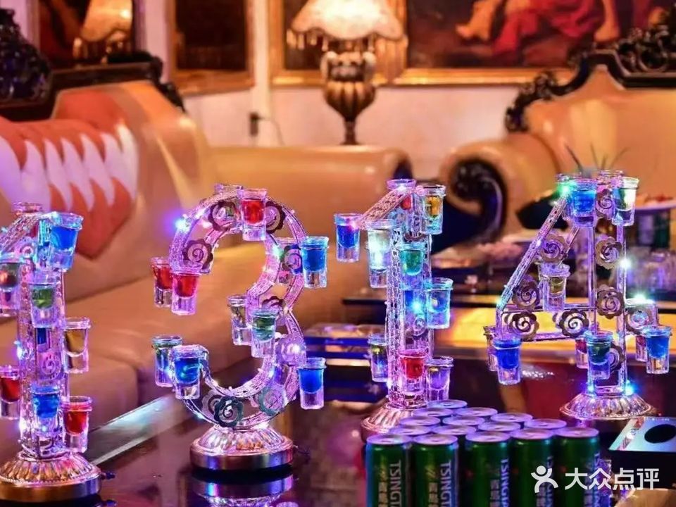 云鼎KTV(万达店)