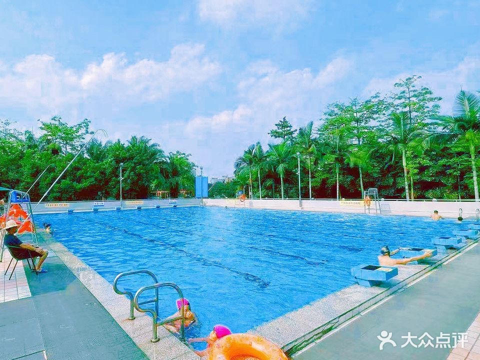 星海公园游泳池