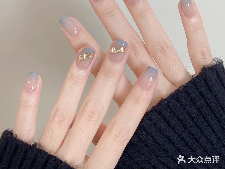 初芯.Nail