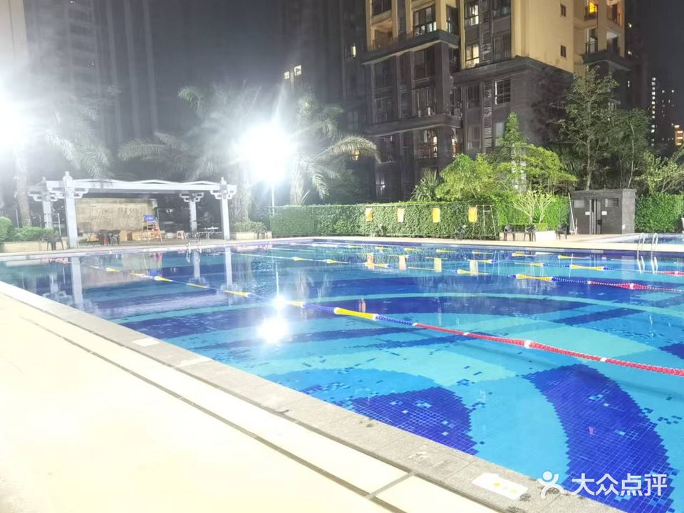 怡和·湖城大境-游泳池