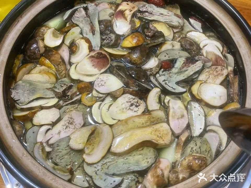 星美庄野菌皇火锅(富华里店)