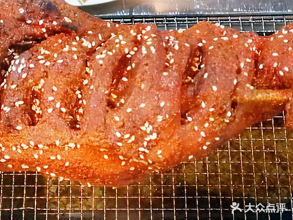 一分薄利秘制羊腿羊排铁锅炖