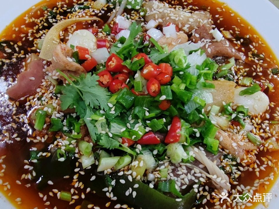 三国冒菜(梨花一路店)