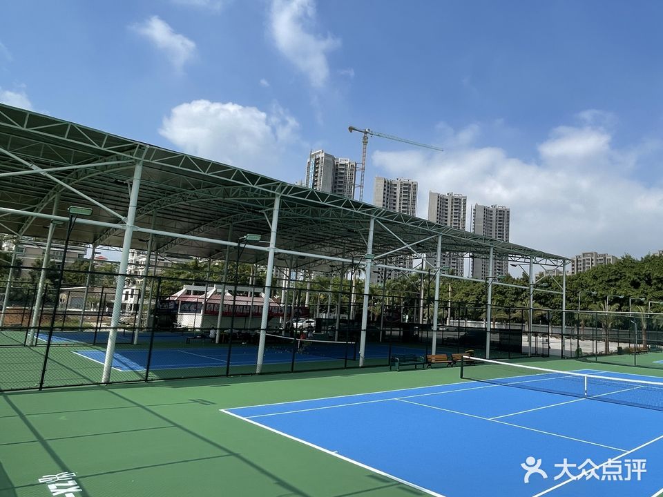 今古洲体育文化公园网球中心