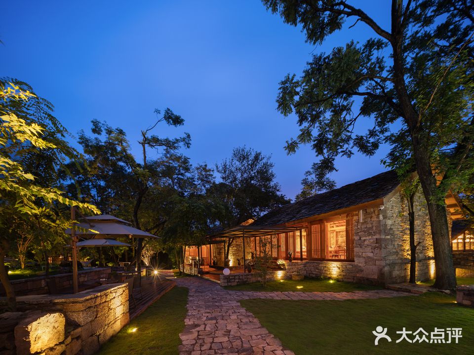 黄果树匠庐·村晓