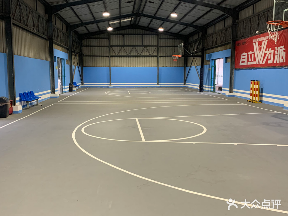 新启点智慧篮球馆(漳州北校区)