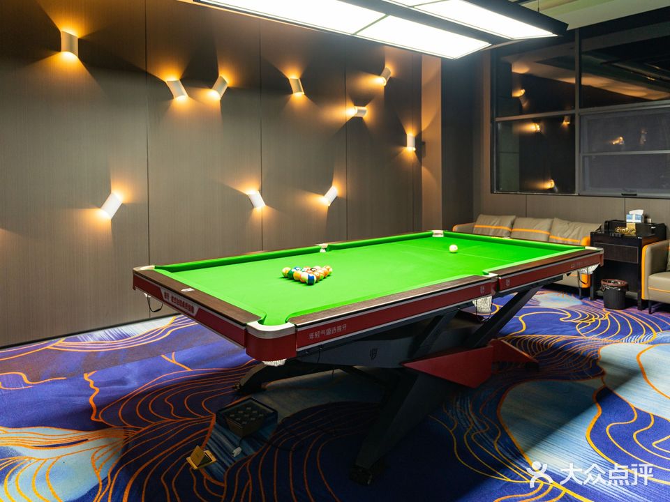 翡翠城台球俱乐部