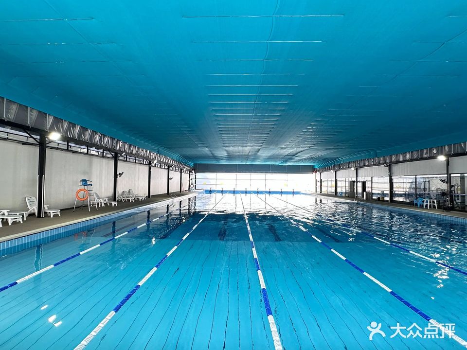 全英体育游泳运动中心
