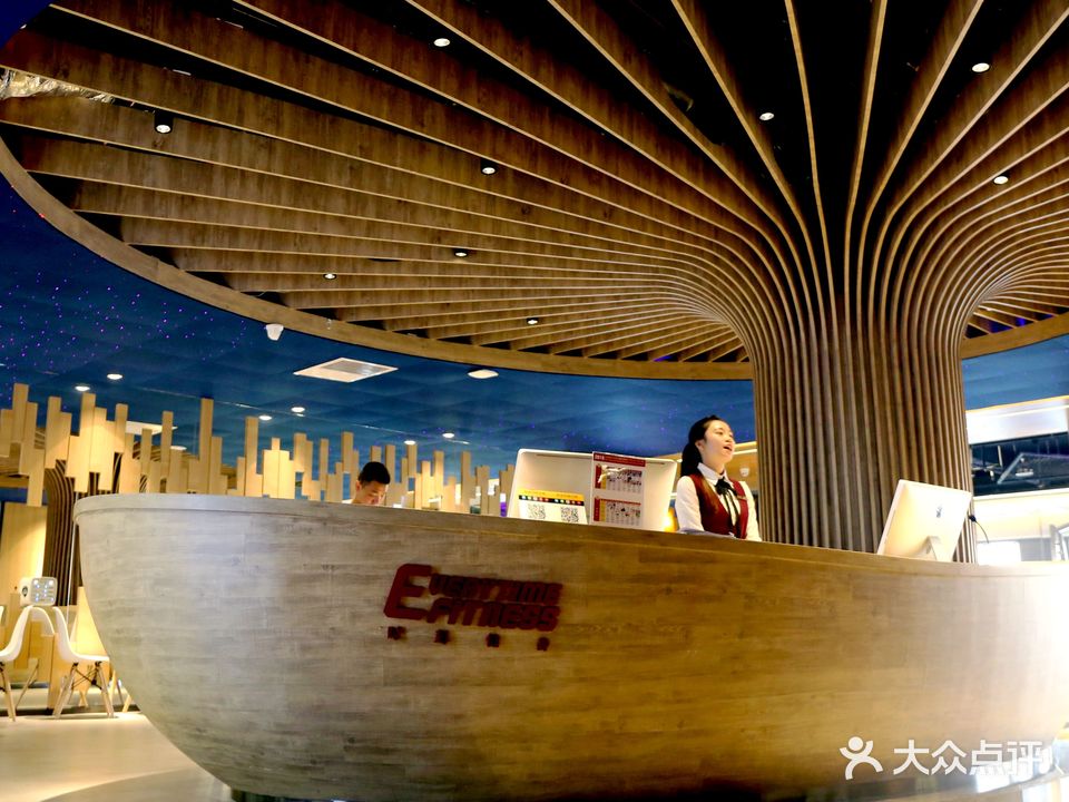 时刻健身恒温游泳(坂田店)