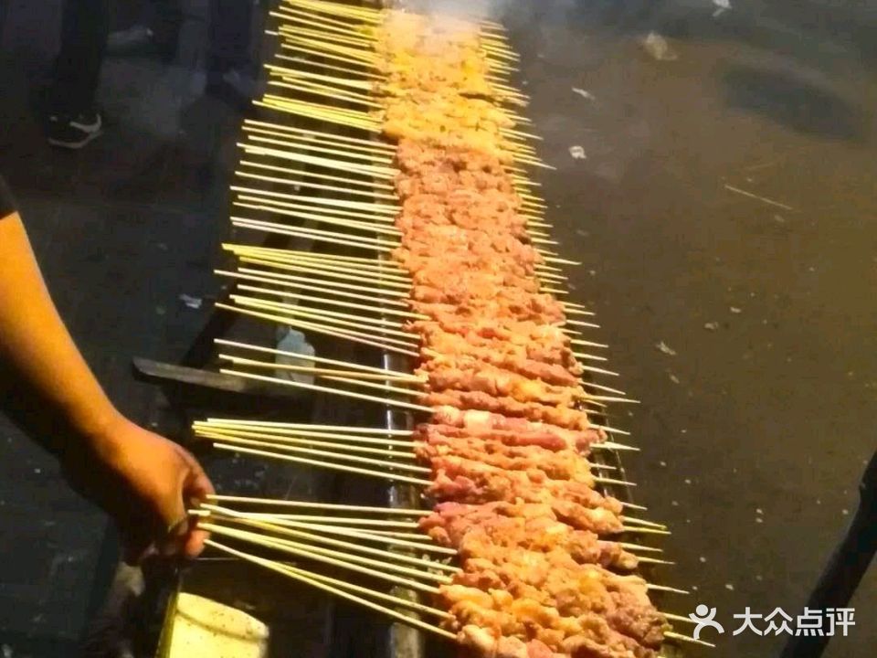 清真新疆买买提烧烤(直沽街店)