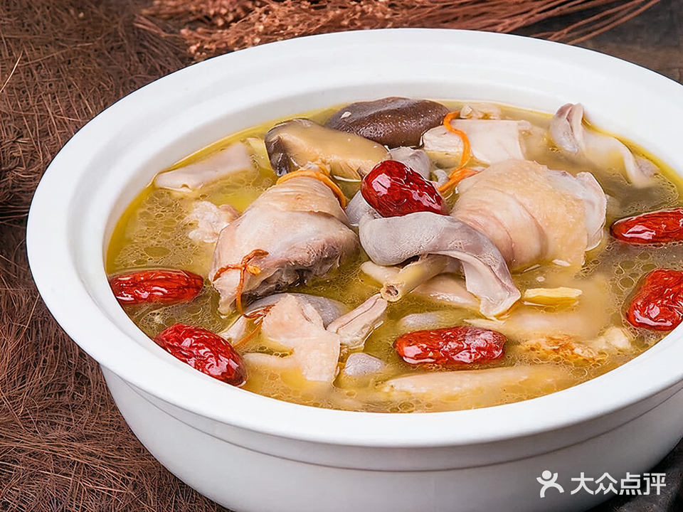 原生态椰汁猪肚鸡汤饭(阳光店)