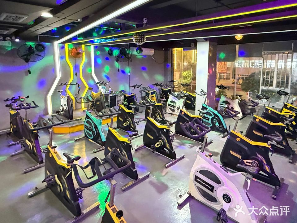 奥锐健身俱乐部概念店(海丰店)