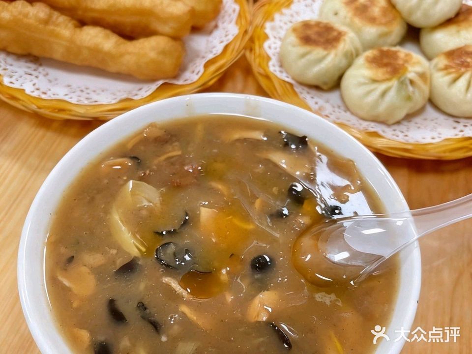 大军胡辣汤羊肉烩面(桐洋国际大厦店)