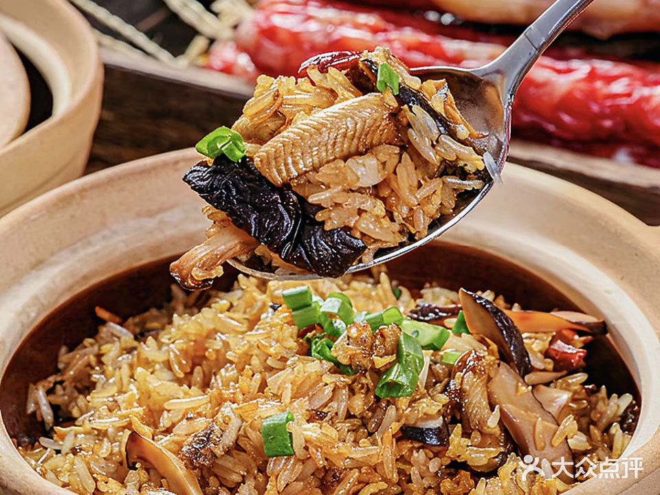 粤丰味煲仔饭(耀兴花园店)